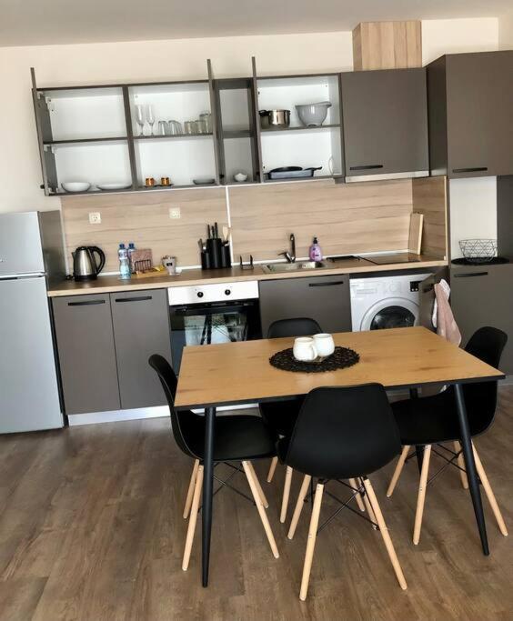 Luxury Apartment Pazardzhik Luaran gambar