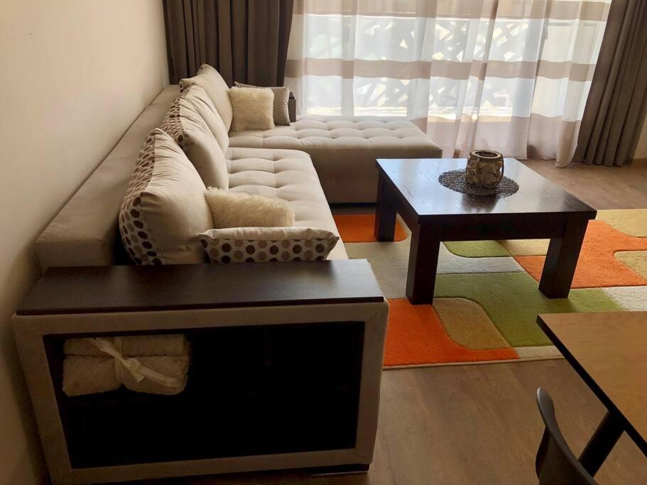 Luxury Apartment Pazardzhik Luaran gambar